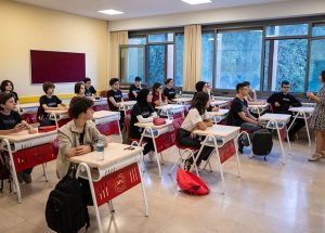 Liselerde zorunlu eğitim süresi kısalıyor mu? 3 farklı model masada