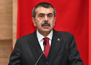 Bakan Tekin: Eğitim öğretim yılı takvime göre yürüyecek