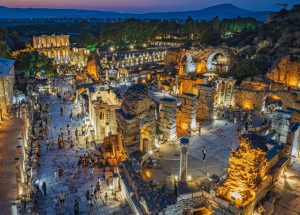 Türkiye'nin 27 tarihi mekanı geceleri de gezilebilecek