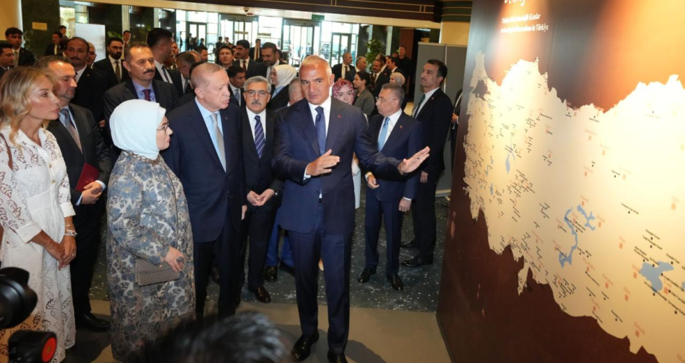 Arkeolojinin zirvesi Beştepe'de