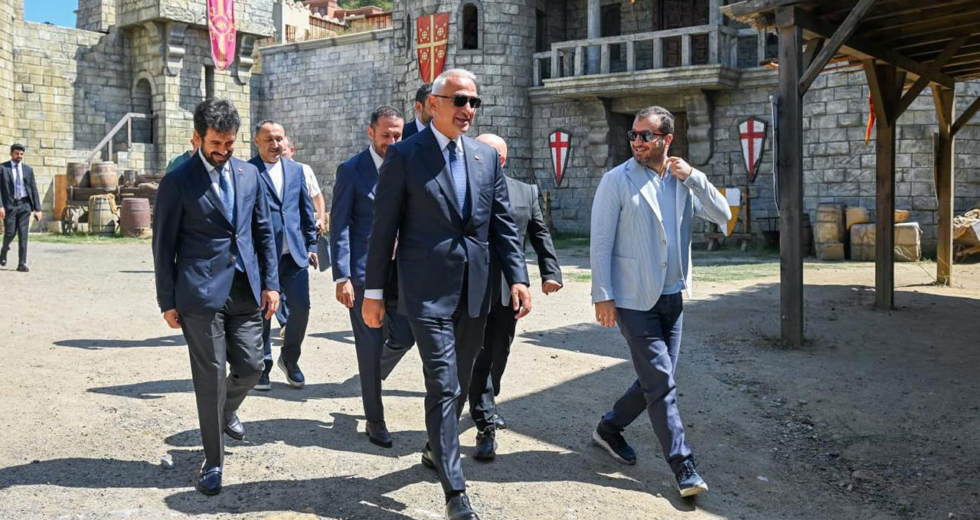 Bakan Ersoy'dan Bozdağ Film Platolarına ziyaret