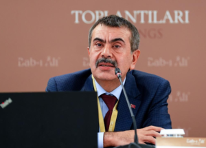 Bakan Tekin: Yapay zeka destekli açık uçlu soruların değerlendirilmesiyle ilgili proje geliştiriyoruz