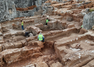 Perre Antik Kenti'nde Roma dönemine ait 1500 yıllık yaşam alanı bulundu
