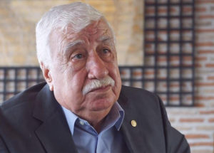 Oyuncu Ahmet Gülhan hayatını kaybetti