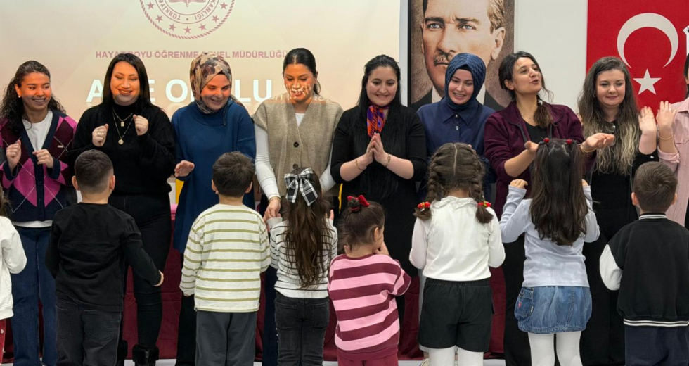 MEB'in 'Aile Okulu' projesi 1 yılda 257 bin veliye ulaştı