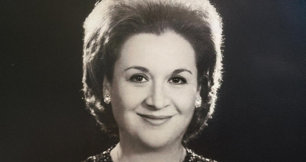 Türk halk müziği sanatçısı Seha Okuş, son yolculuğuna uğurlandı