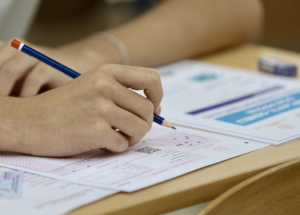 YKS'de 2 milyon 425 bin 560 aday yarışacak