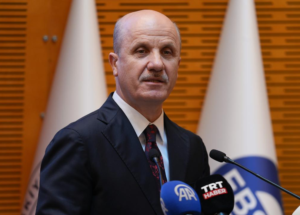 Erol Özvar: Yükseköğretim niteliksel gelişmeye odaklanmaktadır