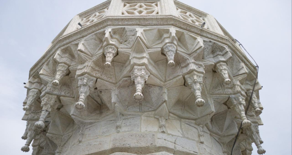 Ayasofya Camii'nin minaresinde restorasyon tamamlandı