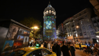 Galata Kulesi'nde kültürel miras için farkındalık gösterisi