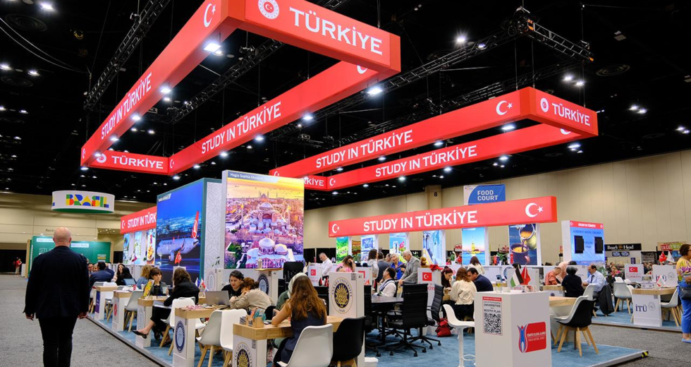 Türk üniversiteleri uluslararası fuarda çok sayıda anlaşma imzaladı