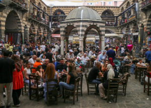 Diyarbakır ve Mardin'de bayram tatili yoğunluğu