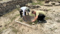 Hadrianapolis Antik Kenti'nde 1750 yıllık pitos mezar bulundu