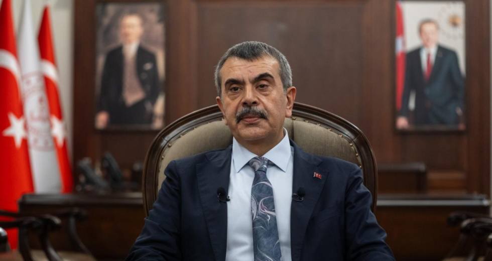 Bakan Tekin: Çocuklarımızın uluslararası arenada rekabet ederken güçlü olmasını istiyoruz